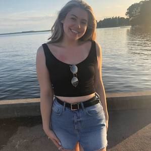Meet your Posher, Jessica